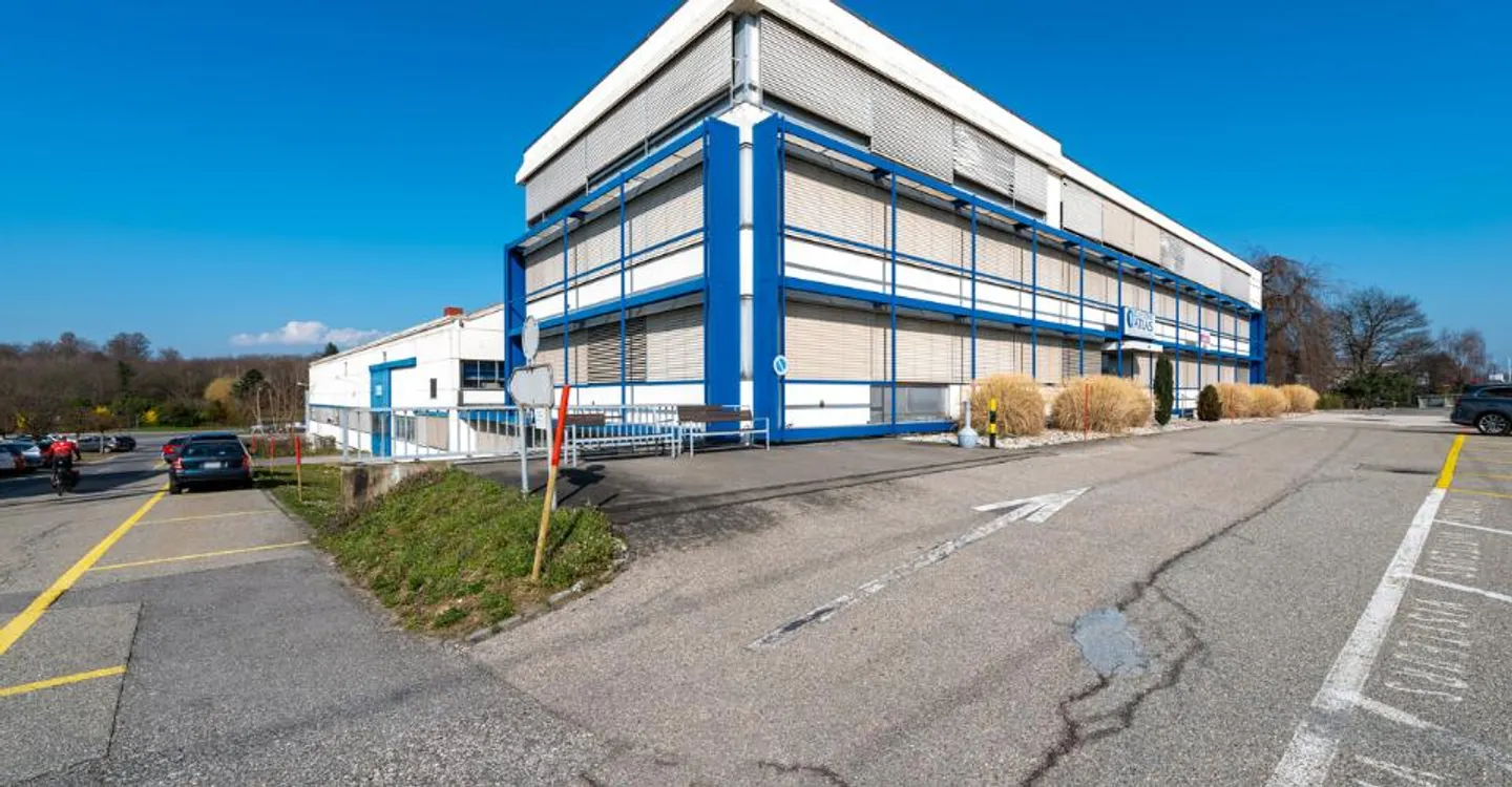 Spazio ufficio di 19 m2 - molto ben servito - Foto 2 di 4