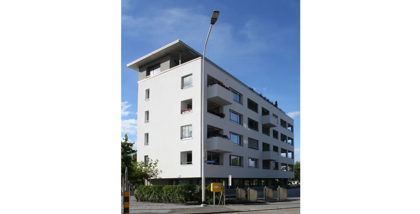 City apartment that inspires - Photo 2 of 8