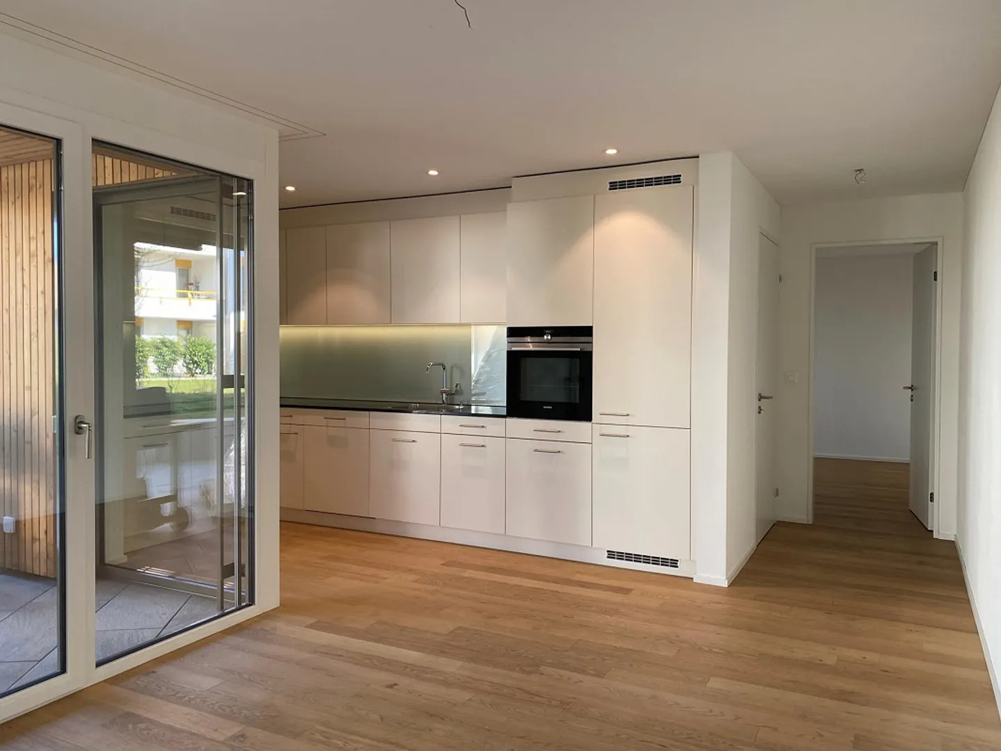 Sonnige Wohnung mit grossem Sitzplatz - Foto 6 von 7