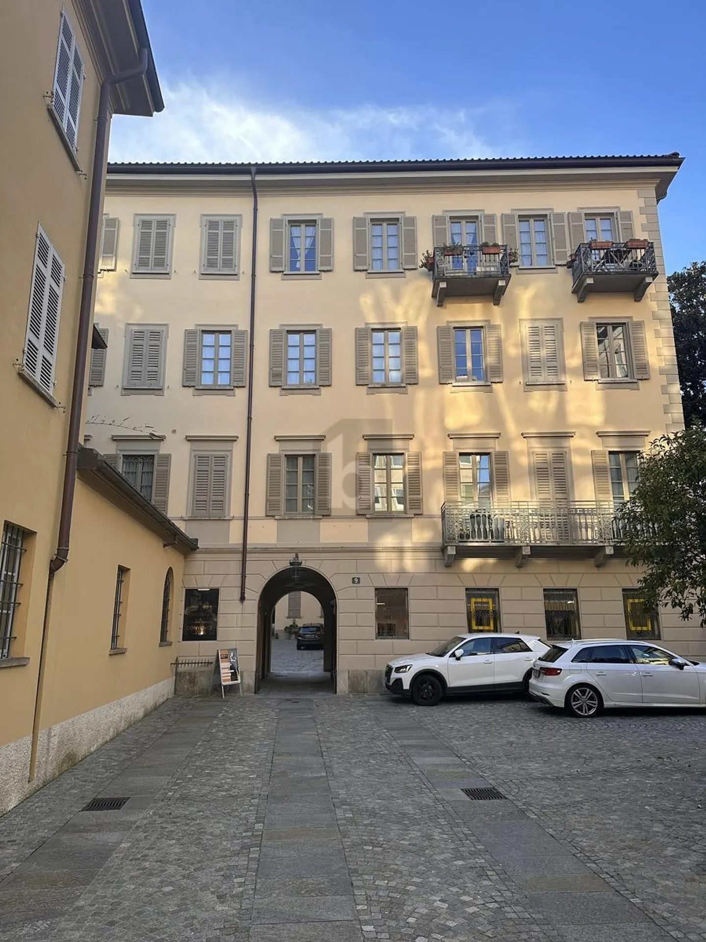 «CENTRALE IN EDIFICIO STORICO» - Foto 1 di 5