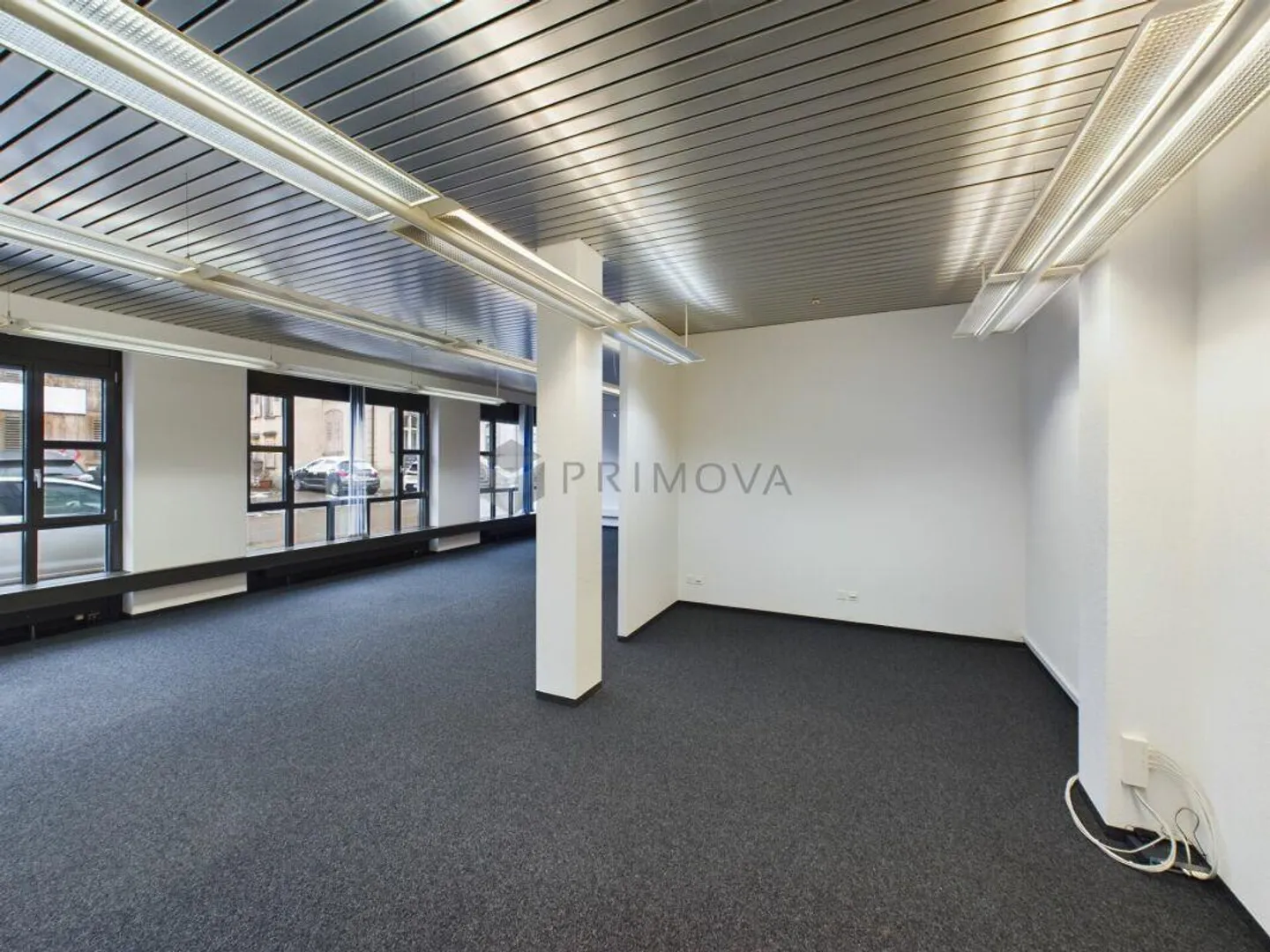 Espace commercial représentatif dans le centre-ville de Flawil - Photo 4 sur 9