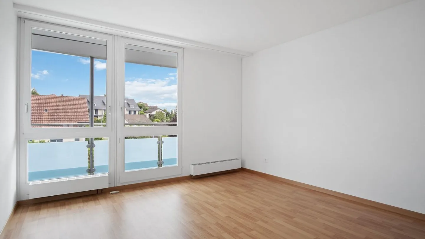 Appartement 4.5 pièces avec grand jardin d'hiver. Maintenant disponible - Cela pourrait être votre nouveau chez-vous ! - Photo 8 sur 12