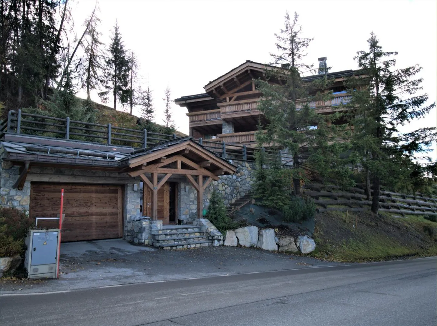 Außergewöhnliche Wohnung in Crans-Montana - Foto 20 von 21