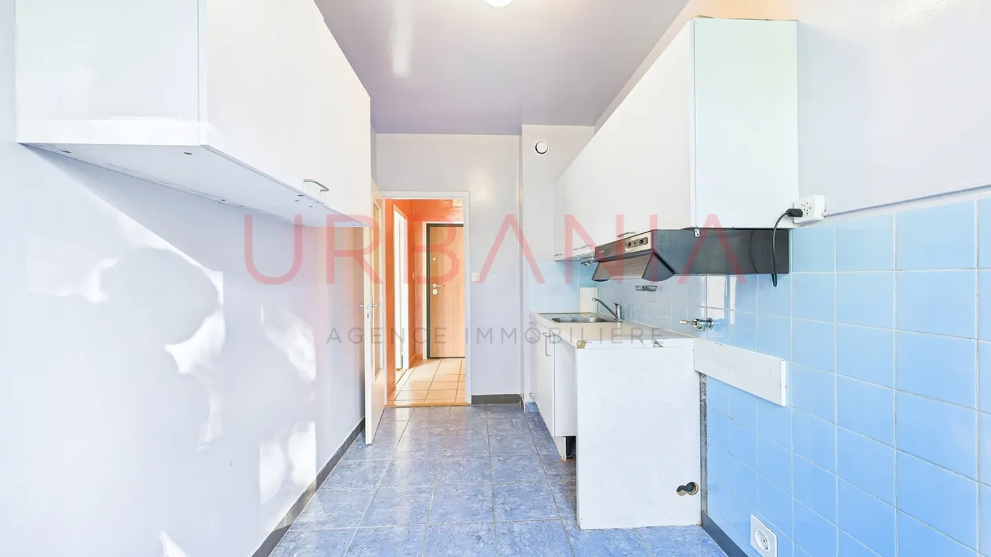 4-Zimmer-Wohnung am Fuße der Straßenbahn zu renovieren - Foto 5 von 9