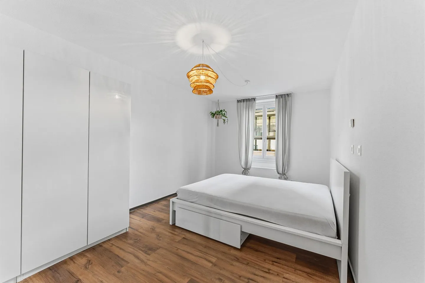 Modern home in charming old building in a central location - Photo 2 of 10