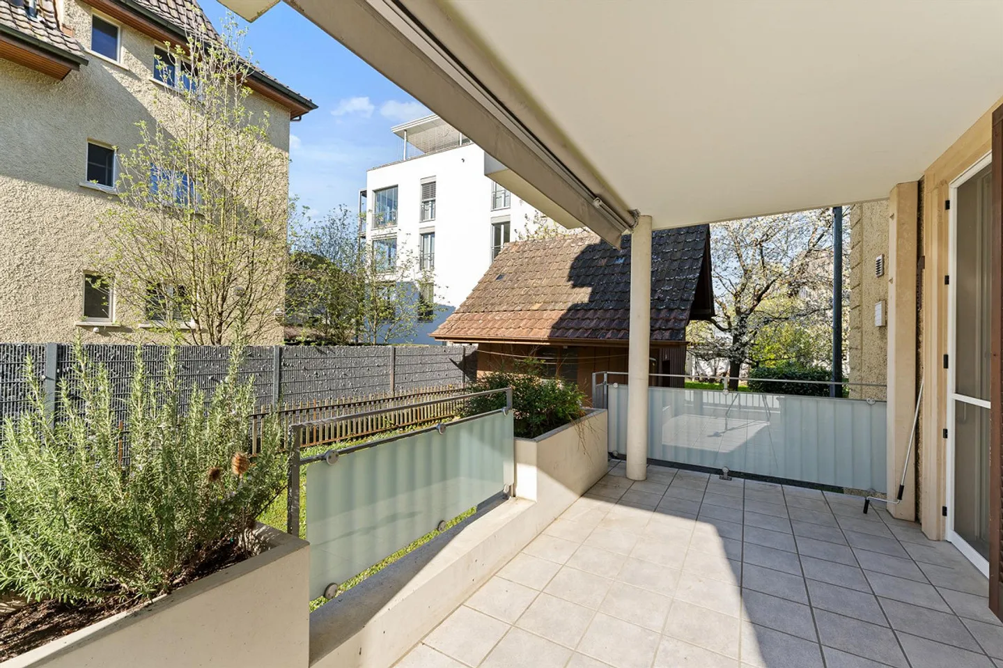 Modern home in charming old building in a central location - Photo 9 of 10