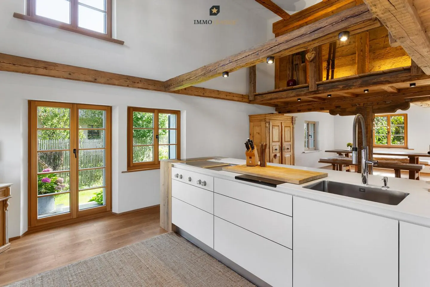 Un logement élégant avec beaucoup d'espace dans un emplacement proche de la nature - Photo 1 sur 9
