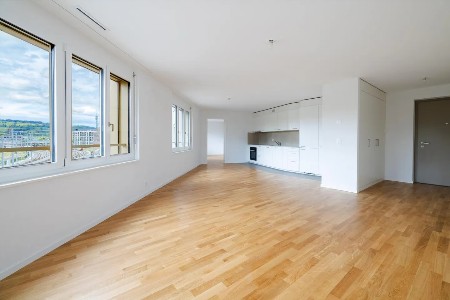 Geräumige Wohnung in Bulle - Foto 2 von 6