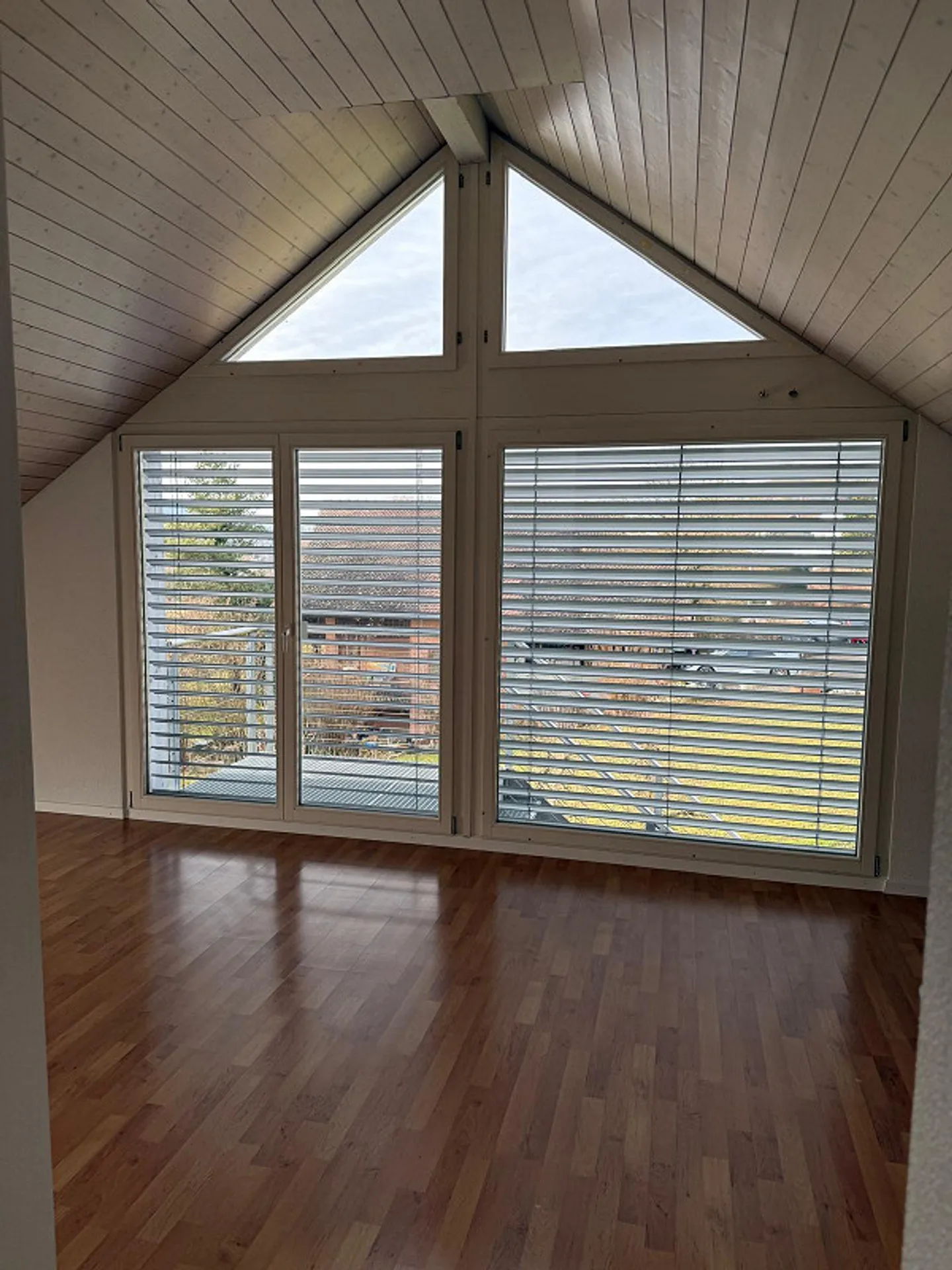 Charmantes, einseitig angebautes Haus - Foto 4 von 8