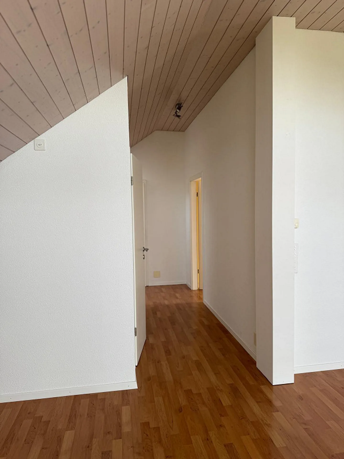 Charmantes, einseitig angebautes Haus - Foto 8 von 8