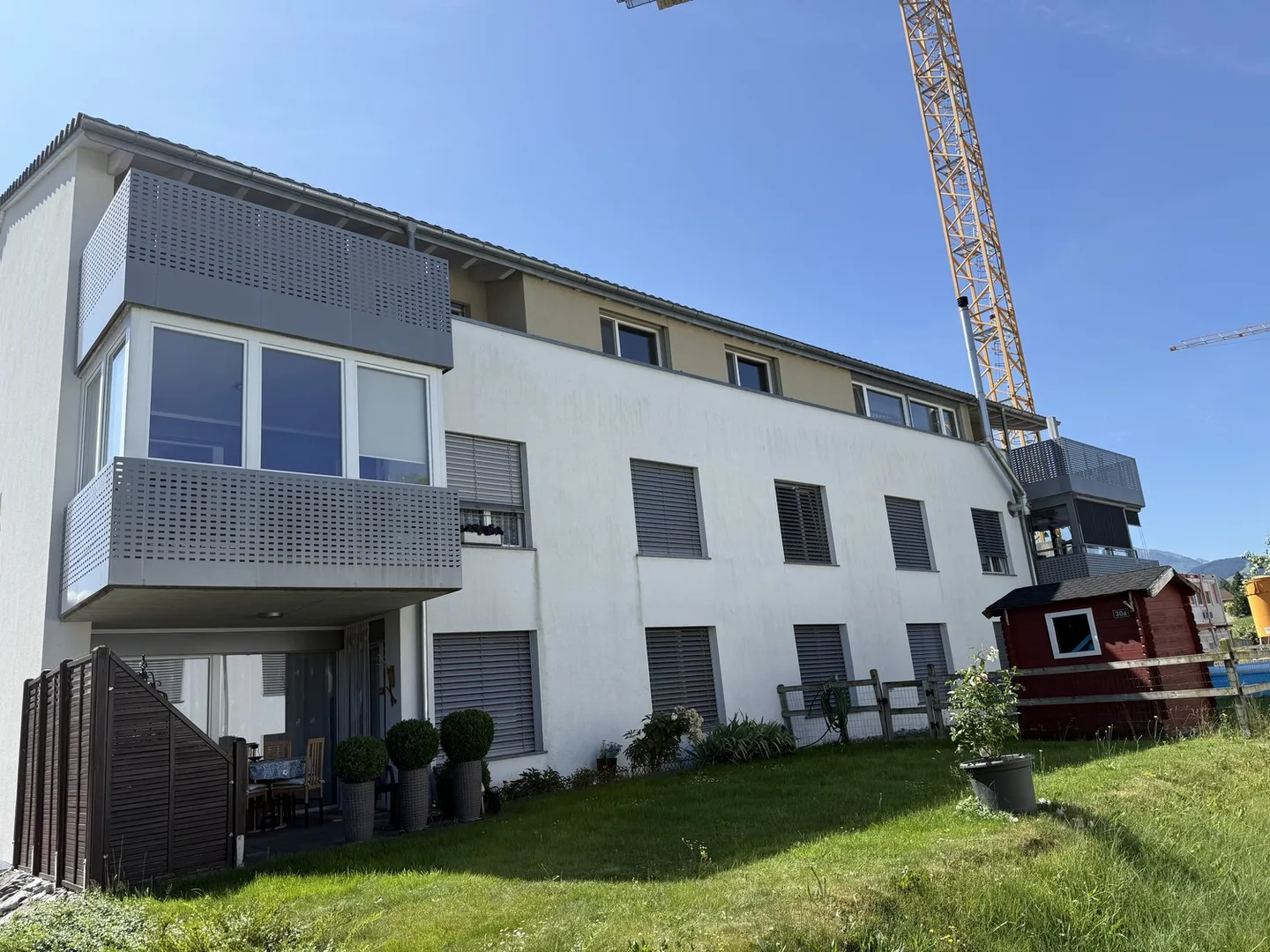 Magnifico Attico di 4.5 Stanze nel Cuore del Villaggio di Echarlens - Foto 2 di 13