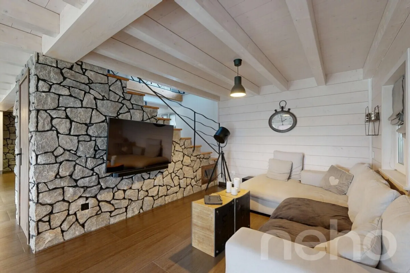 Helles renoviertes Einfamilienhaus mit großem Garten und Garage - Foto 12 von 12