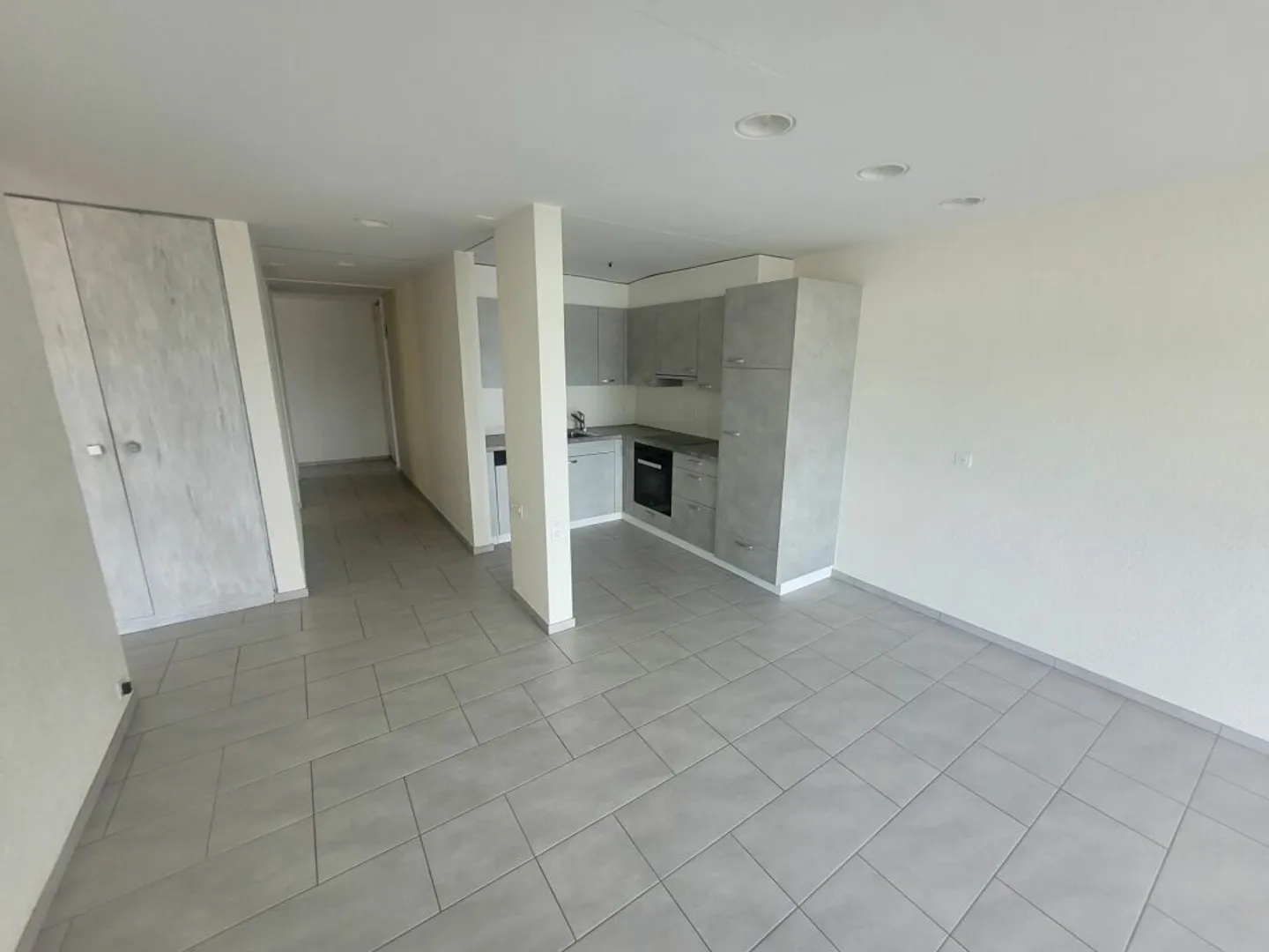 Appartamento familiare di 4,5 locali vicino alle scuole - Foto 2 di 10