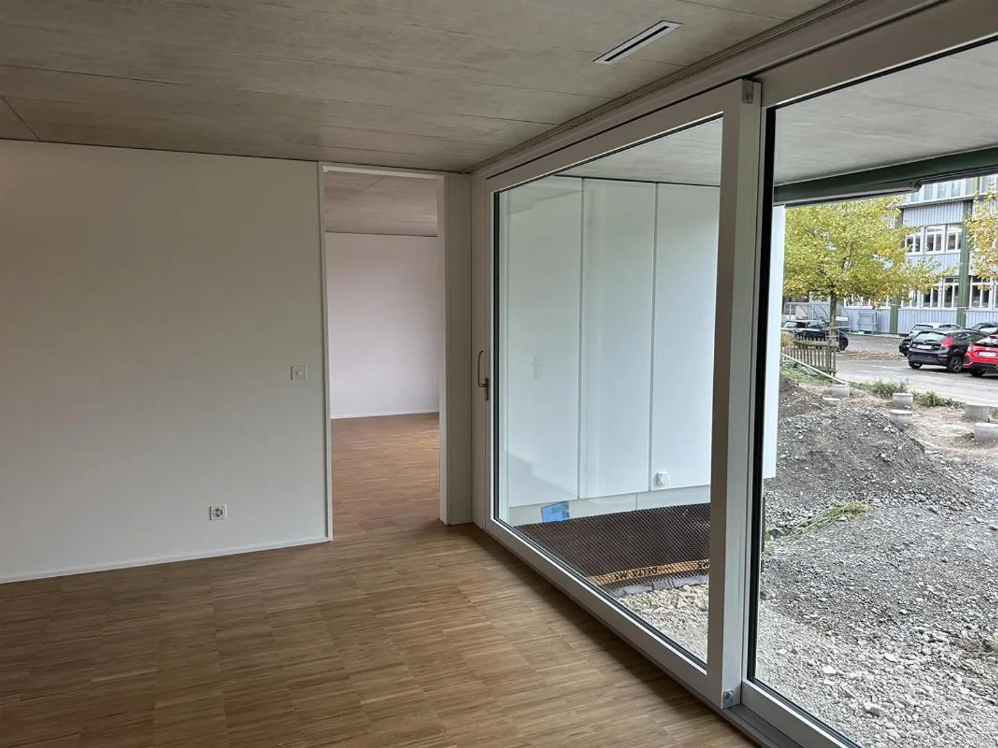 Neubau 3.5 Zi Whg in Bahnhofsnähe mit Terrasse - Foto 5 von 6