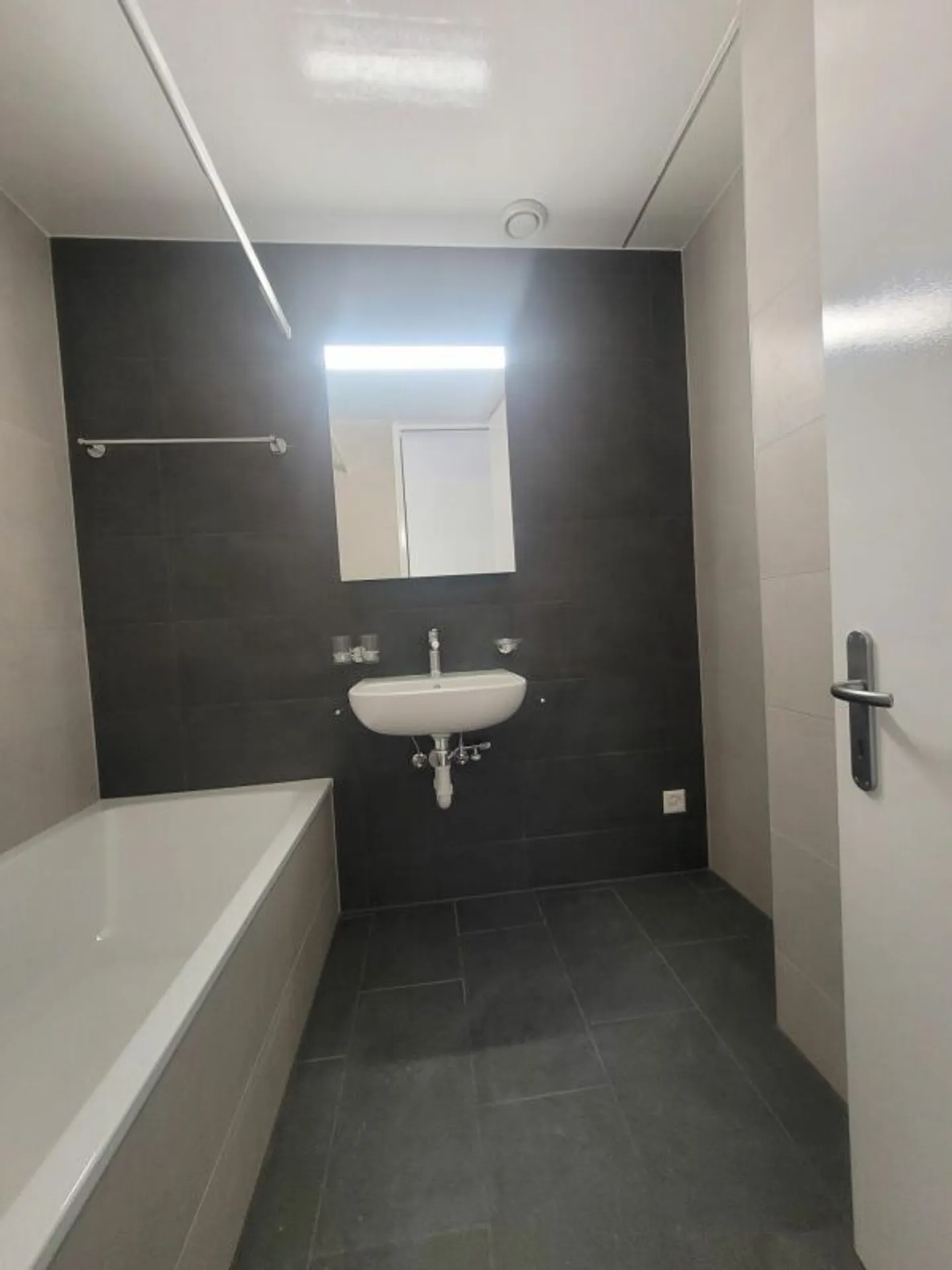 Appartamento familiare di 4,5 locali vicino alle scuole - Foto 7 di 10