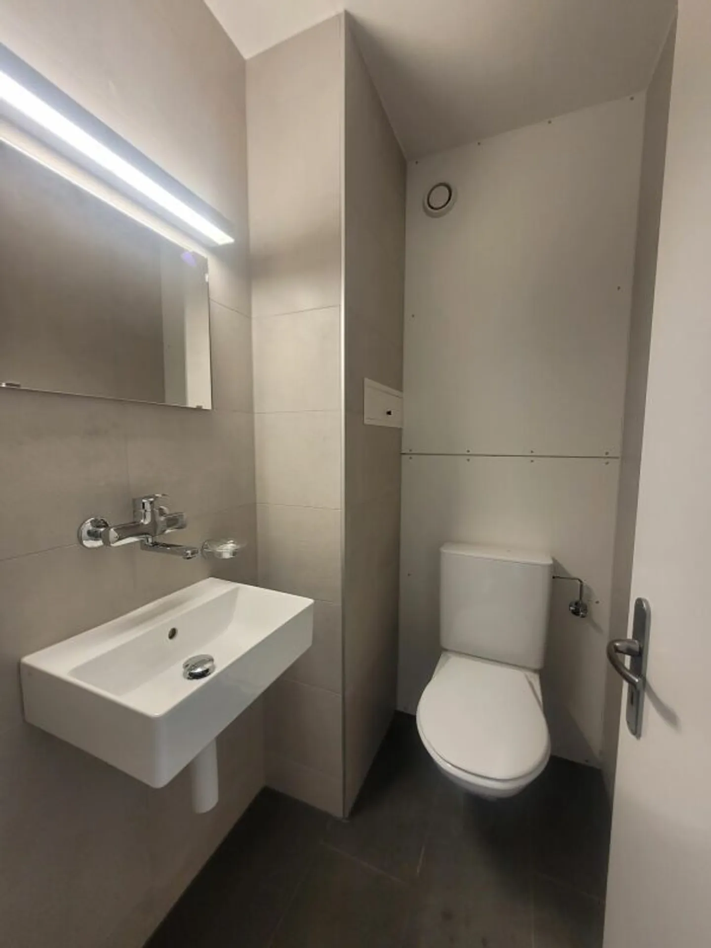 Appartamento familiare di 4,5 locali vicino alle scuole - Foto 8 di 10