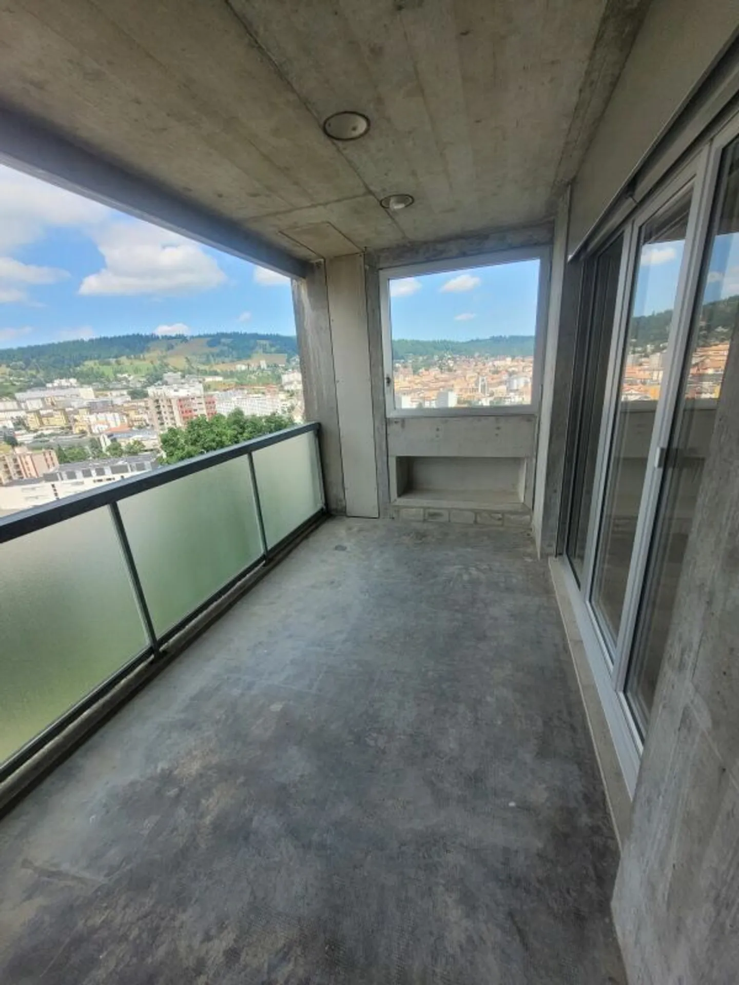 Appartamento familiare di 4,5 locali vicino alle scuole - Foto 9 di 10