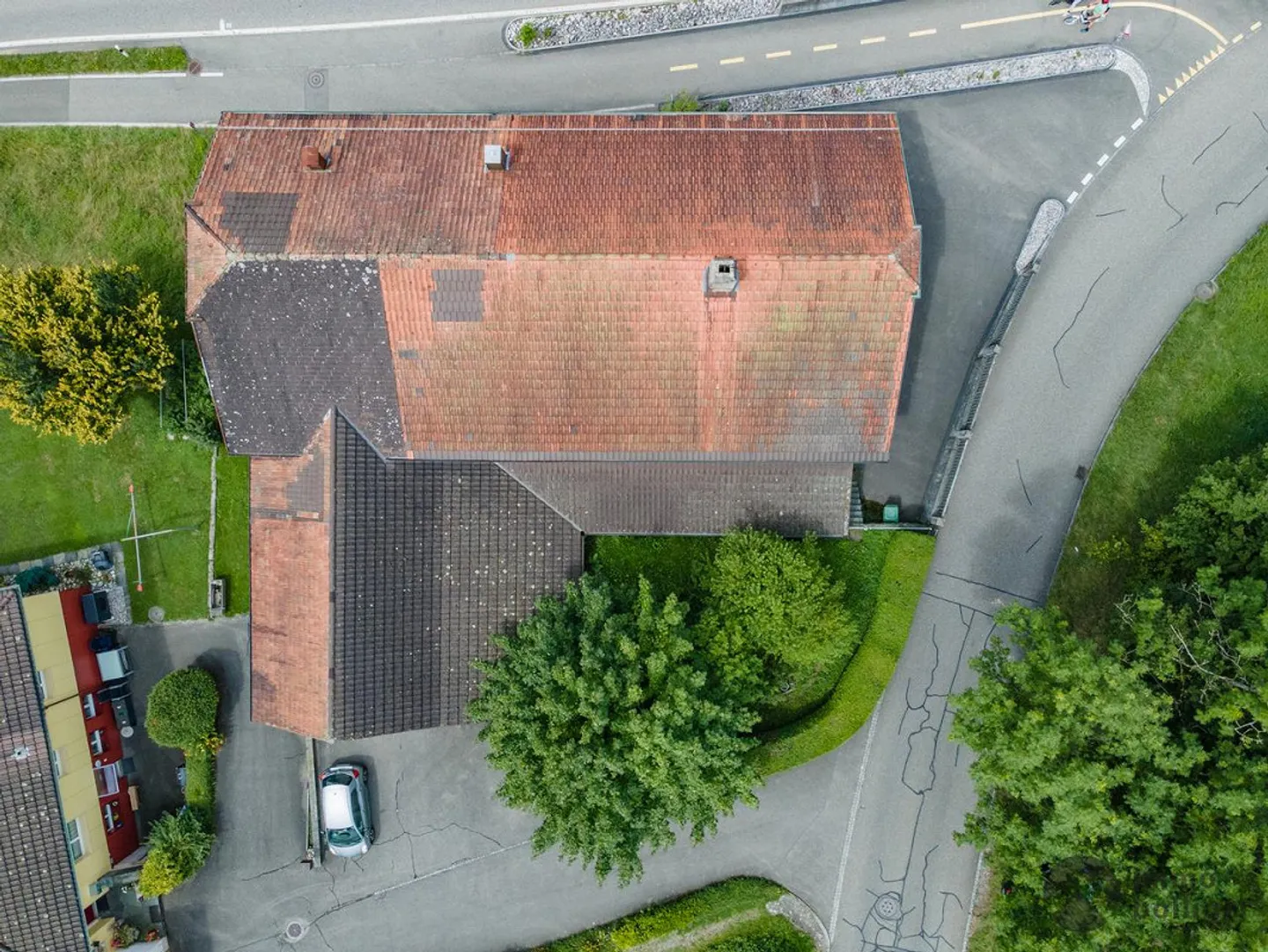 Charmantes Freistehendes Haus mit Potenzial - Foto 11 von 14