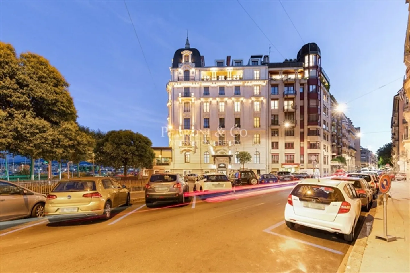 Extraordinary Maisonette on the Quays with Breathtaking Views - Photo 18 of 18