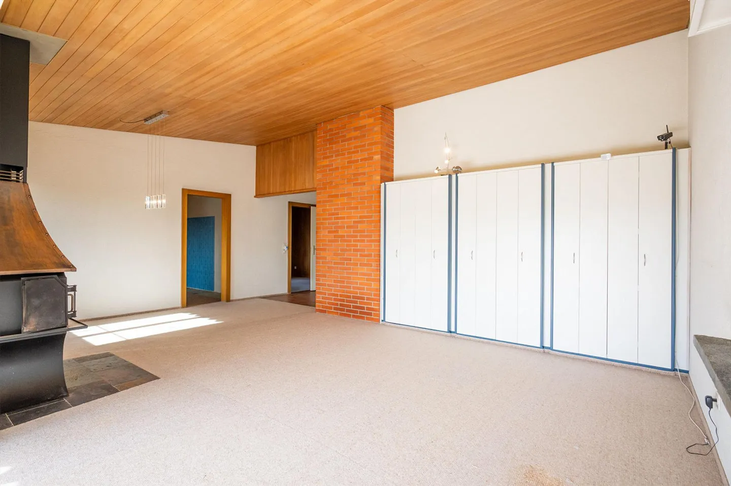 Charmantes Einfamilienhaus mit Garten - Foto 12 von 13