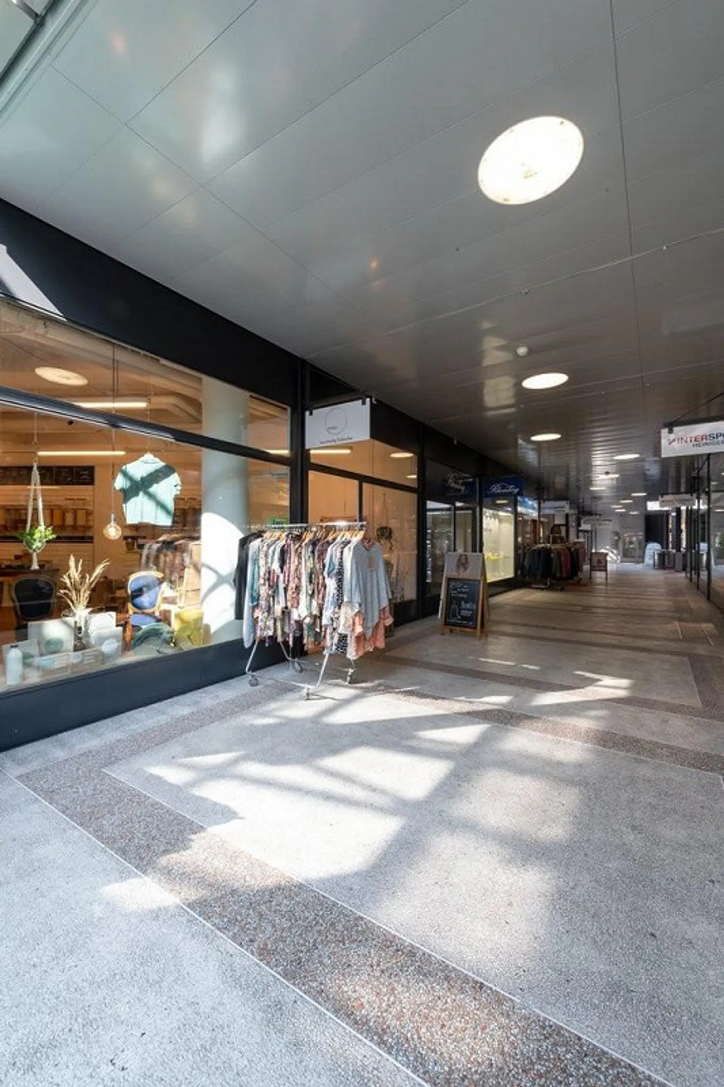 Spazio commerciale nel cuore di Lyss - Foto 1 di 2
