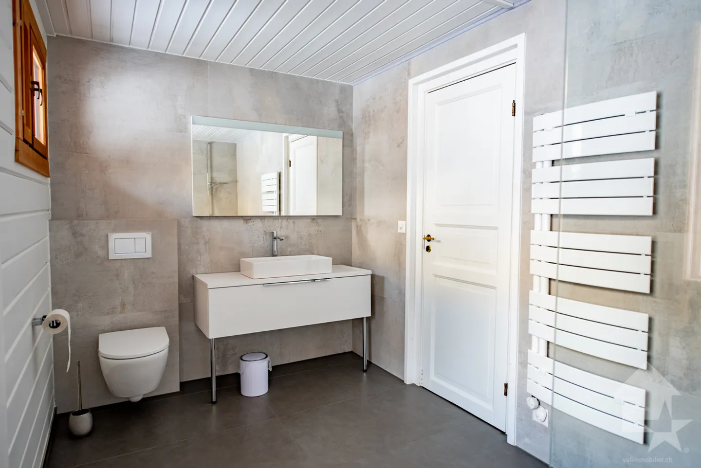 Chalet affascinante di 3,5 camere + soppalco, tranquillo, vista fantastica e soleggiato - Foto 10 di 13