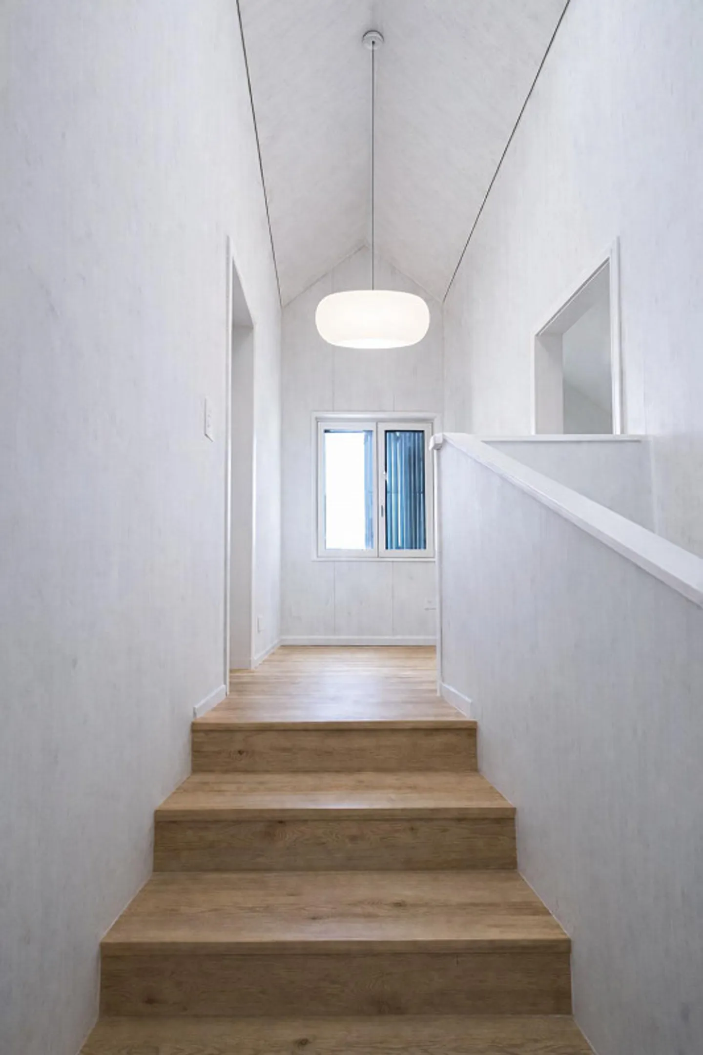 Moderner Duplex mit privatem Garten - Foto 10 von 13