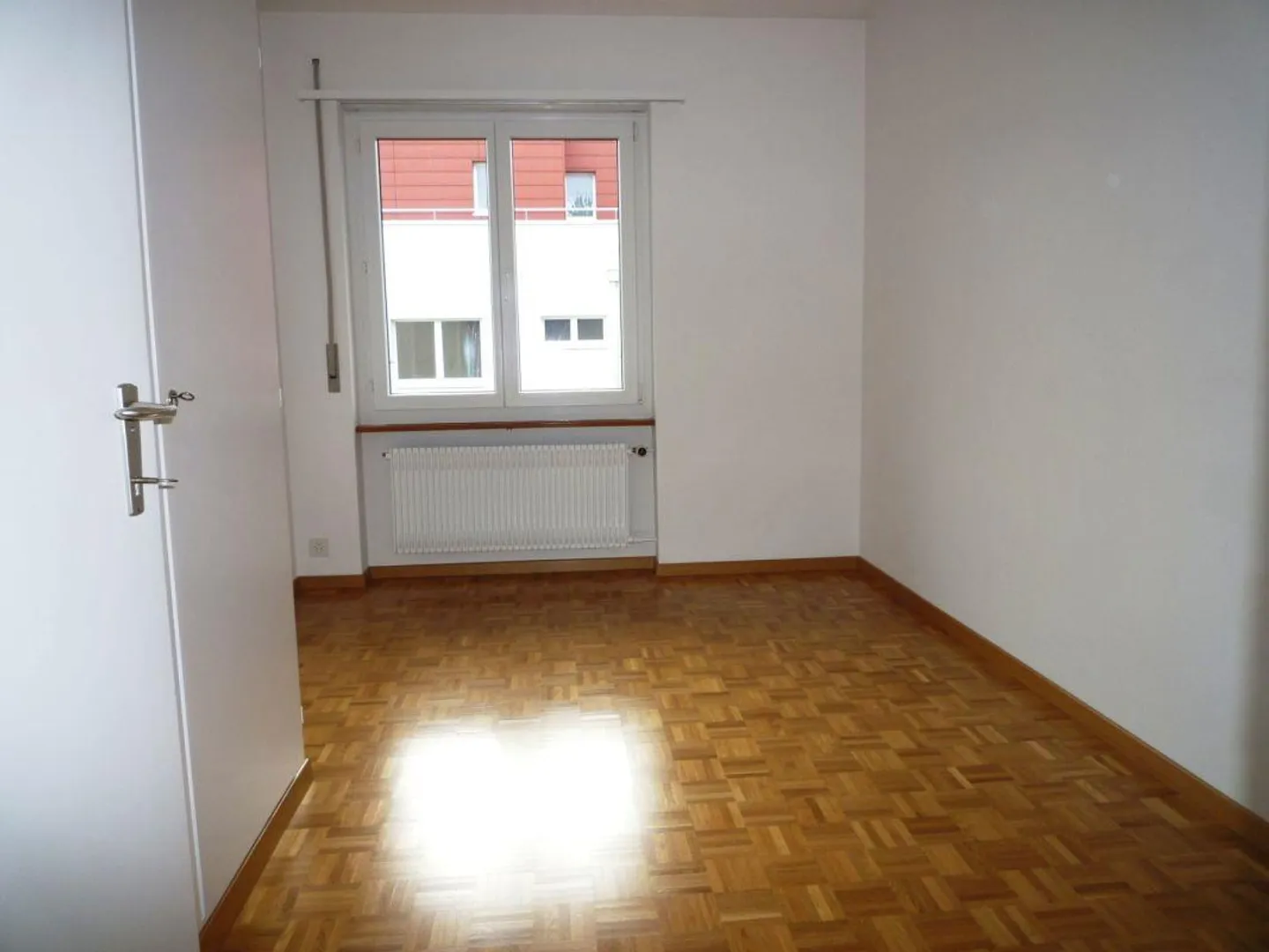 Living with a view of the Alps - Photo 7 of 9