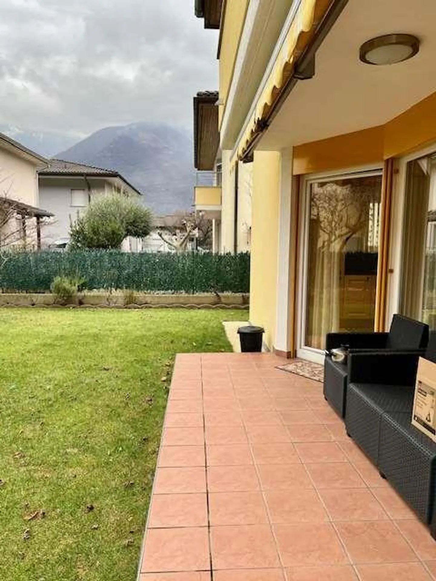 Villa exclusive avec beau jardin - Photo 12 sur 13