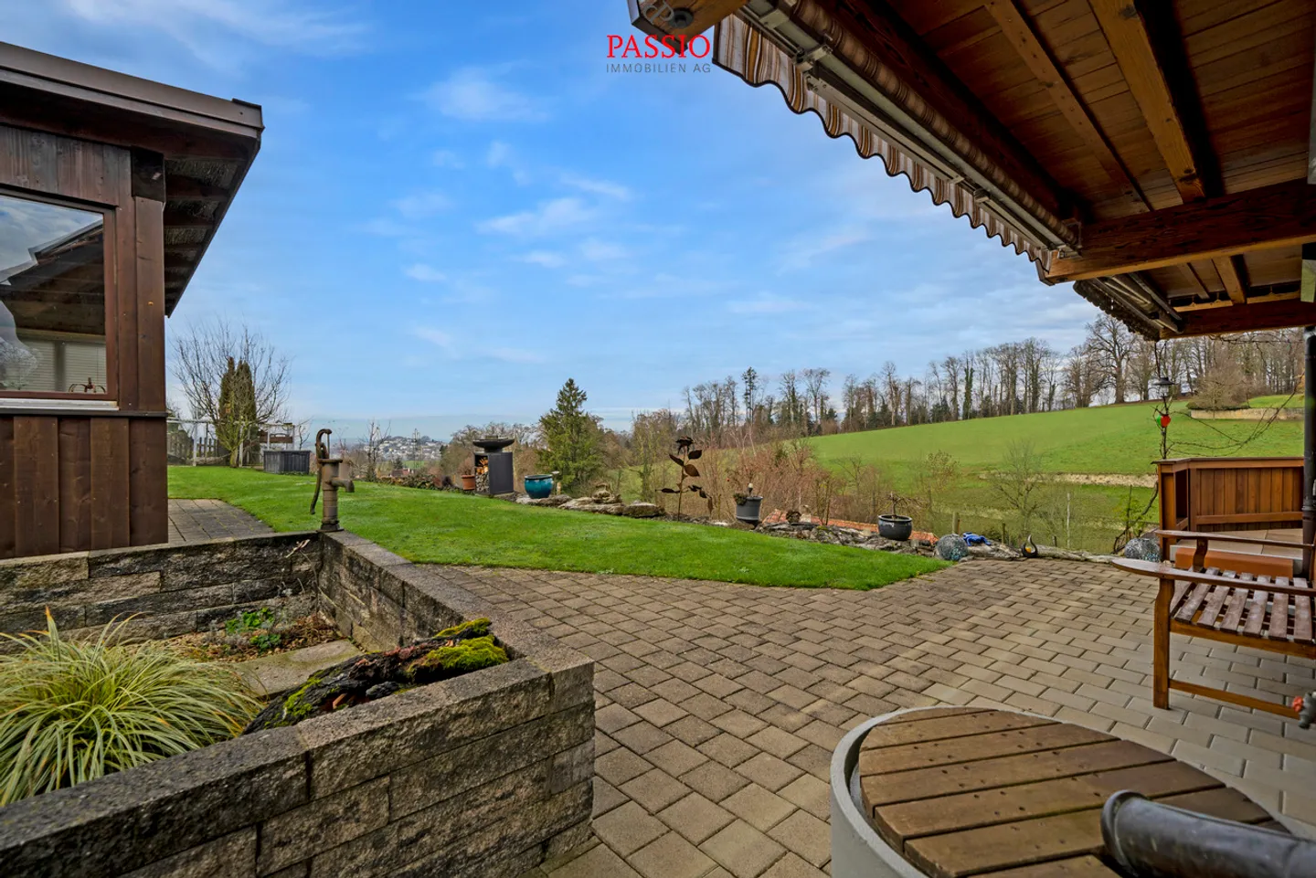 Idylle familiale près de Murten ! Maison individuelle de 4,5 pièces bien entretenue - Photo 3 sur 32