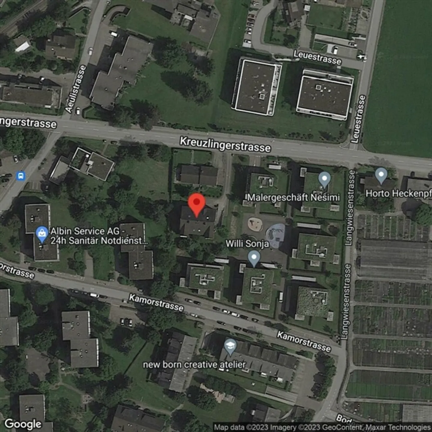 Places de stationnement en sous-sol dans un garage bien entretenu à Weinfelden - Photo 6 sur 6