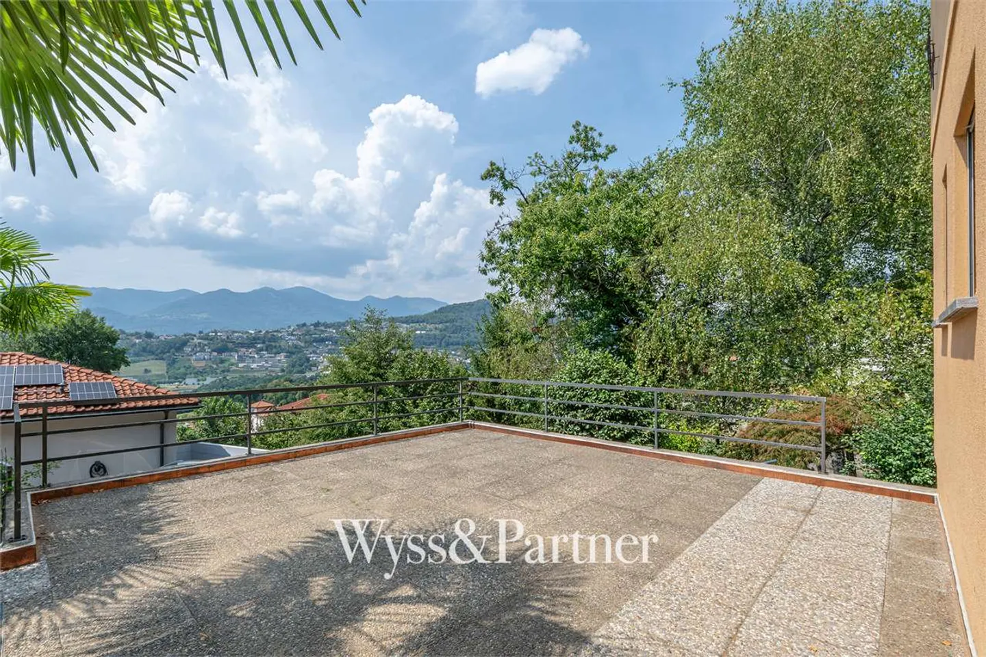 3.5 rooms with private garden, terrace and swimming pool in Pregassona - Photo 9 of 13