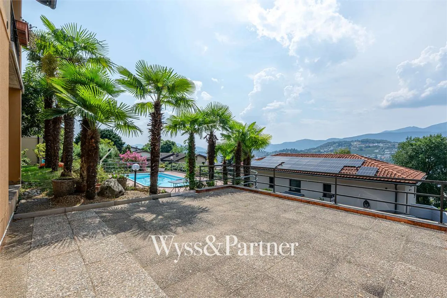 3.5 rooms with private garden, terrace and swimming pool in Pregassona - Photo 10 of 13