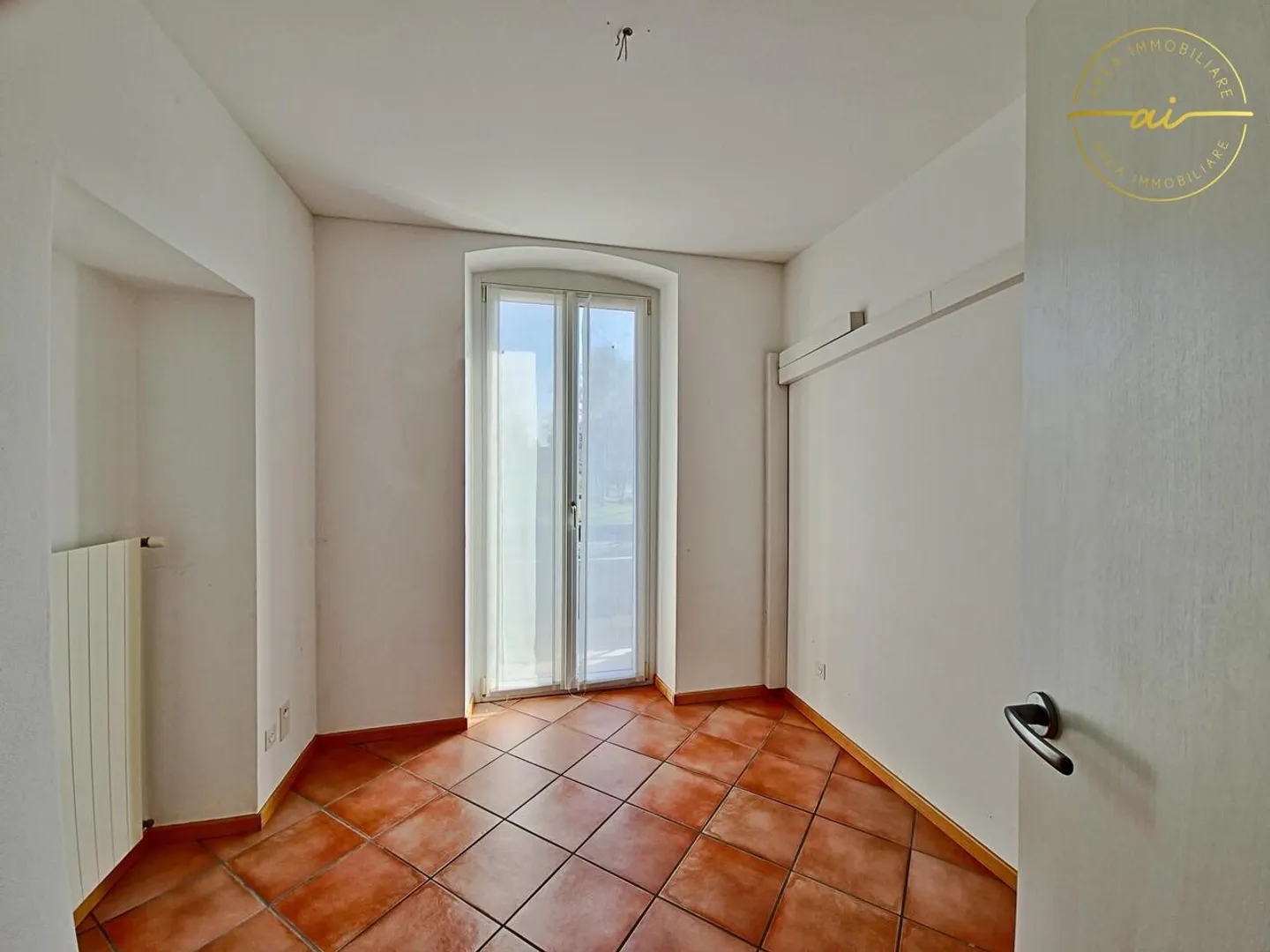 APPARTAMENTO DI 4 LOC CON AMPIA TERRAZZA COPERTA A MENDRISIO - Foto 11 di 13