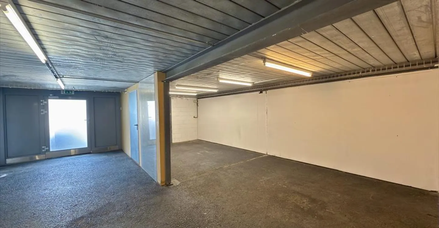 Spazio ufficio in affitto - Foto 1 di 9