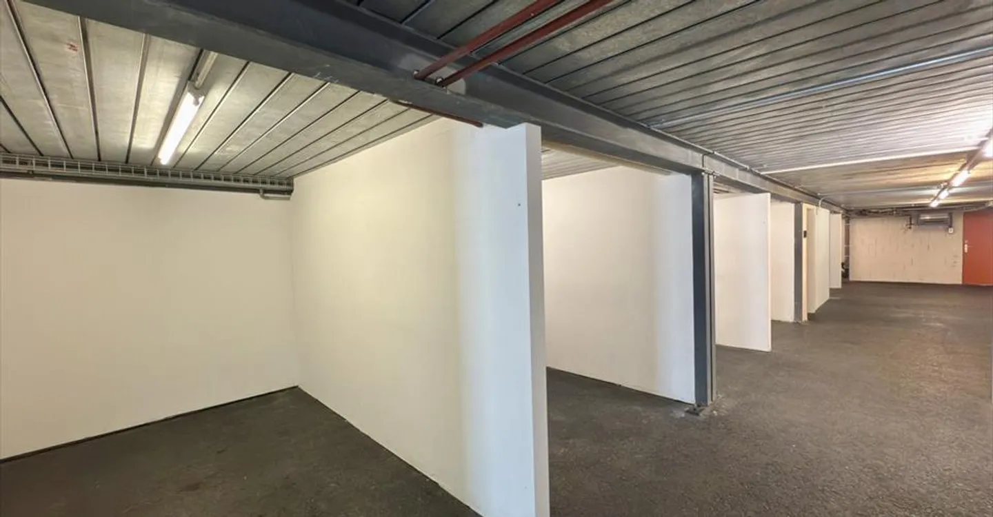 Spazio ufficio in affitto - Foto 3 di 9