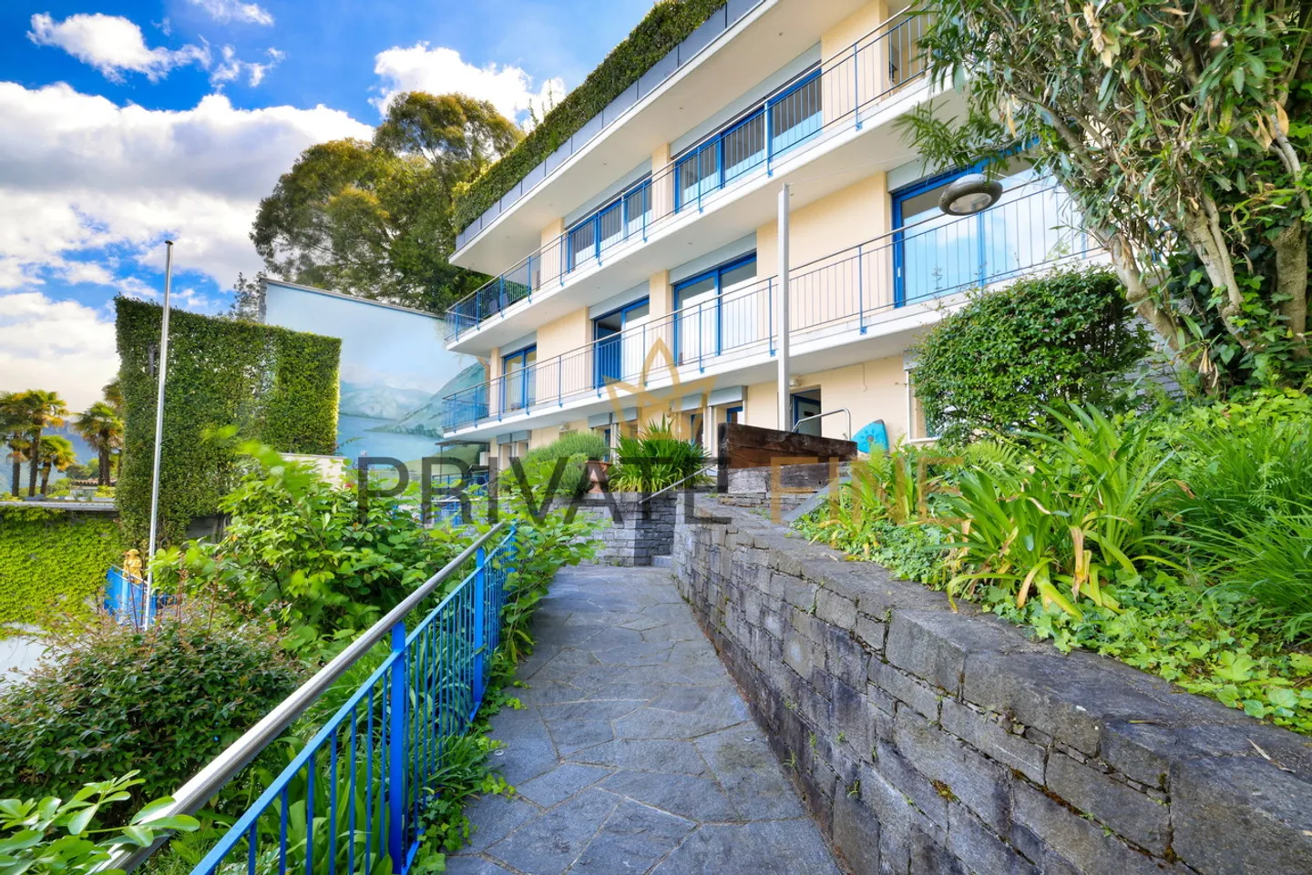 Villa Serena, vivre directement sur les rives du lac Majeur - Photo 3 sur 21
