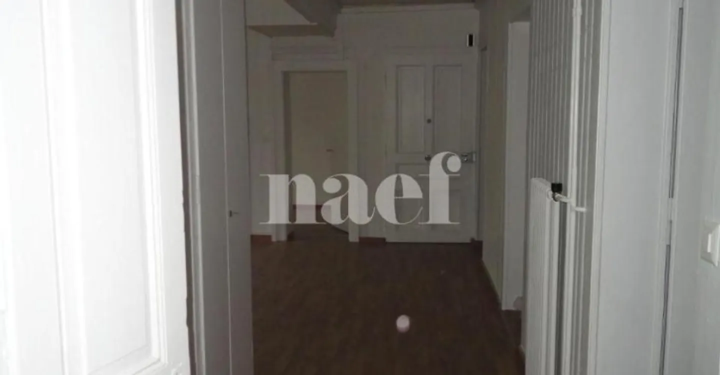 Appartement spacieux 4 pièces - Photo 7 sur 7
