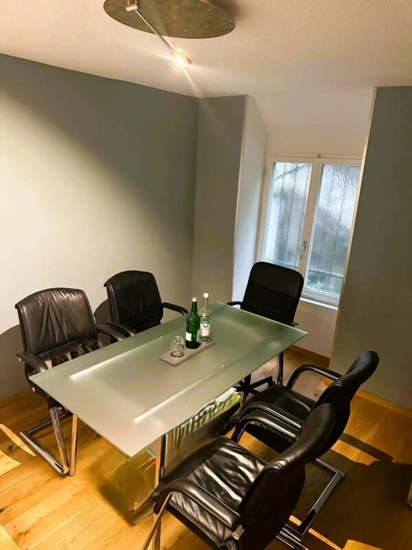 Offre de partage et de location d'espaces commerciaux au cœur de Zurich - Photo 11 sur 17