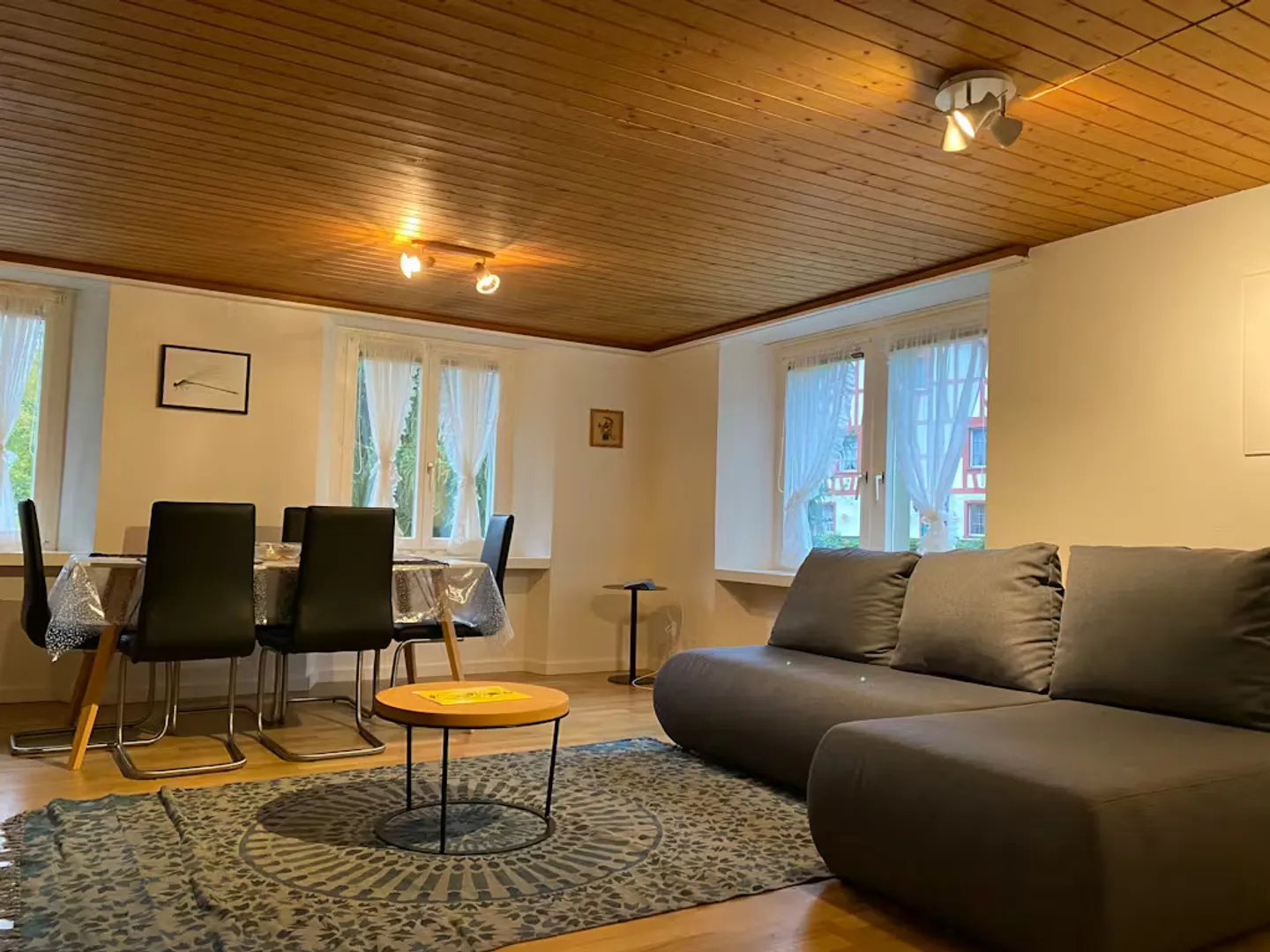 Charmantes Chalet in Langnau - Foto 4 von 10