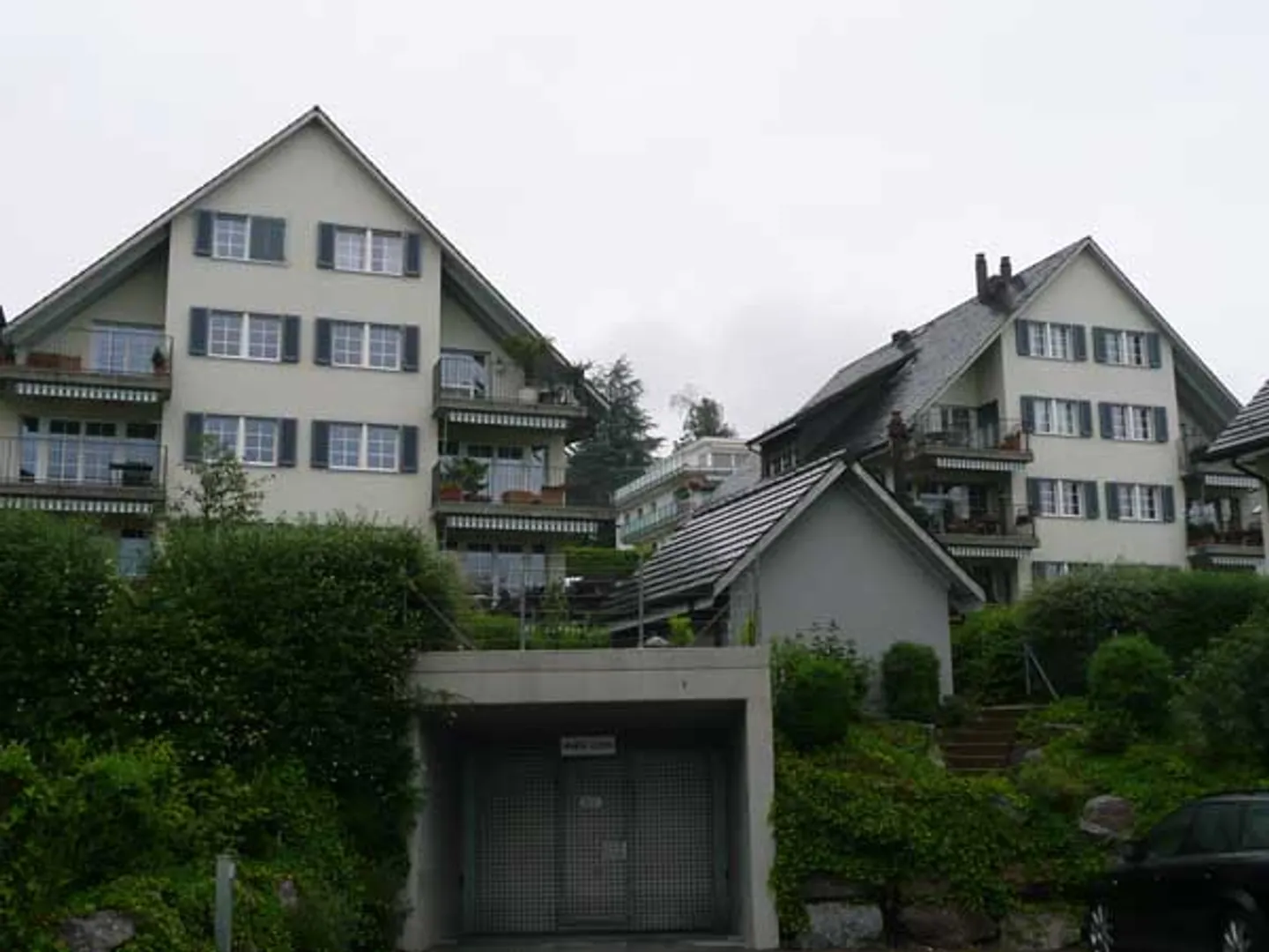 Places de stationnement disponibles à Erlenbach ! - Photo 1 sur 1
