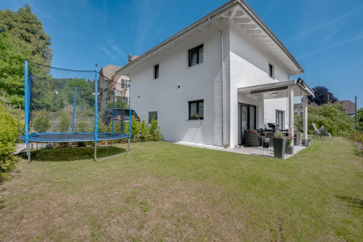 Casa unifamiliare moderna in posizione familiare - Foto 3 di 22