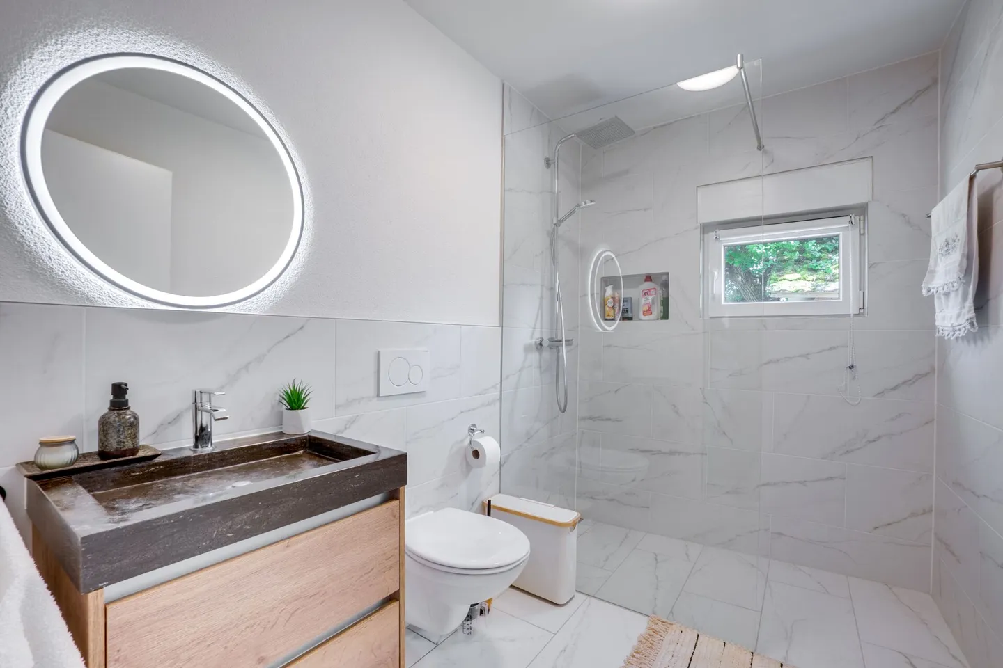 Casa unifamiliare moderna in posizione familiare - Foto 13 di 22