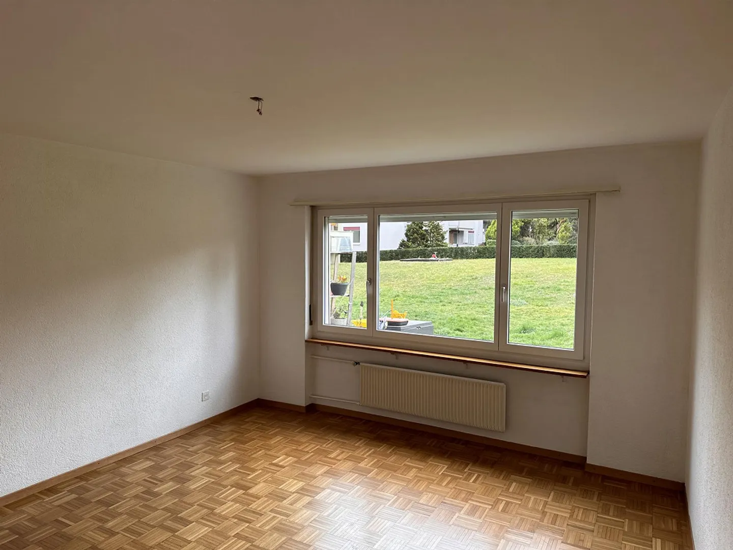 2.5 Zimmer Wohnung mit Garten ab 01.04.2026 - Foto 4 von 20