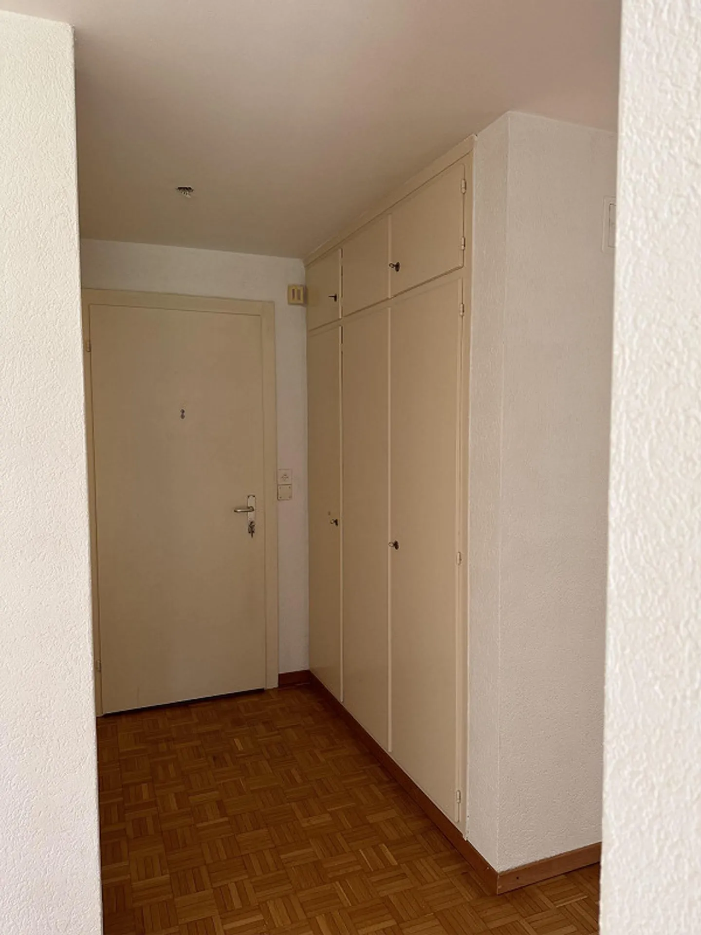 2.5 Zimmer Wohnung mit Garten ab 01.04.2026 - Foto 5 von 20