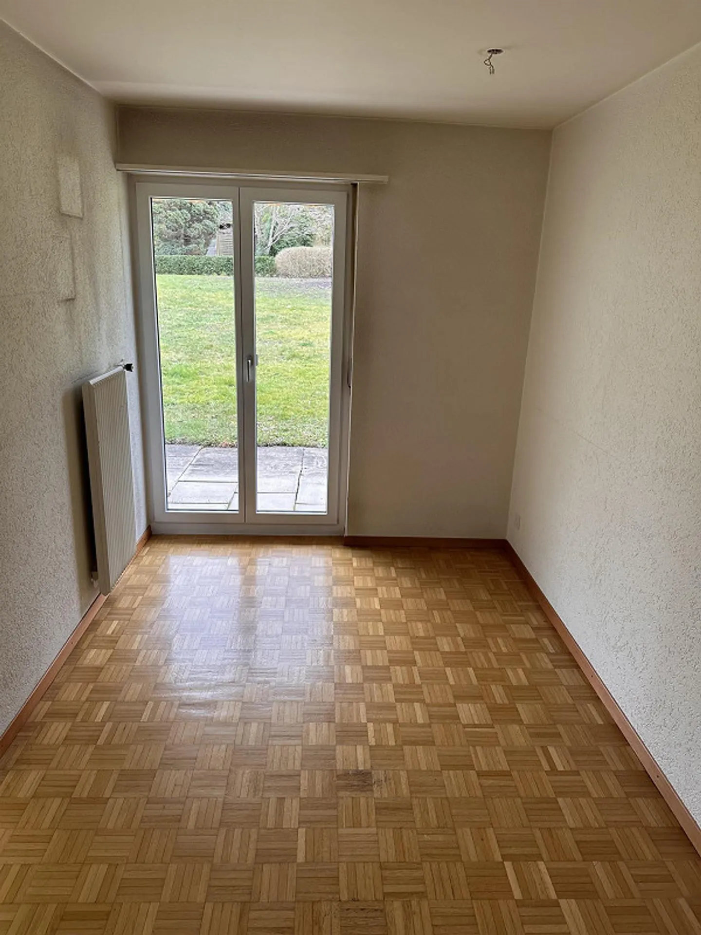 2.5 Zimmer Wohnung mit Garten ab 01.04.2026 - Foto 7 von 20
