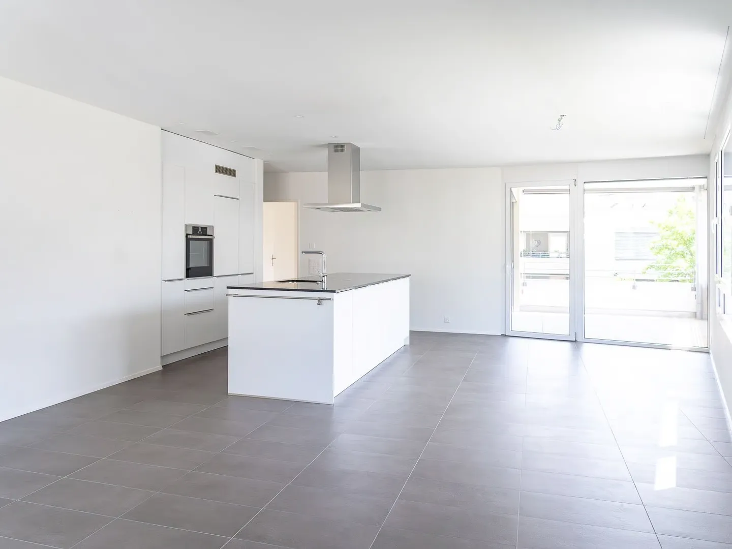 Appartamento attraente di 4,5 stanze con standard Minergie e grande balcone nel cuore di Liestal - Foto 1 di 8