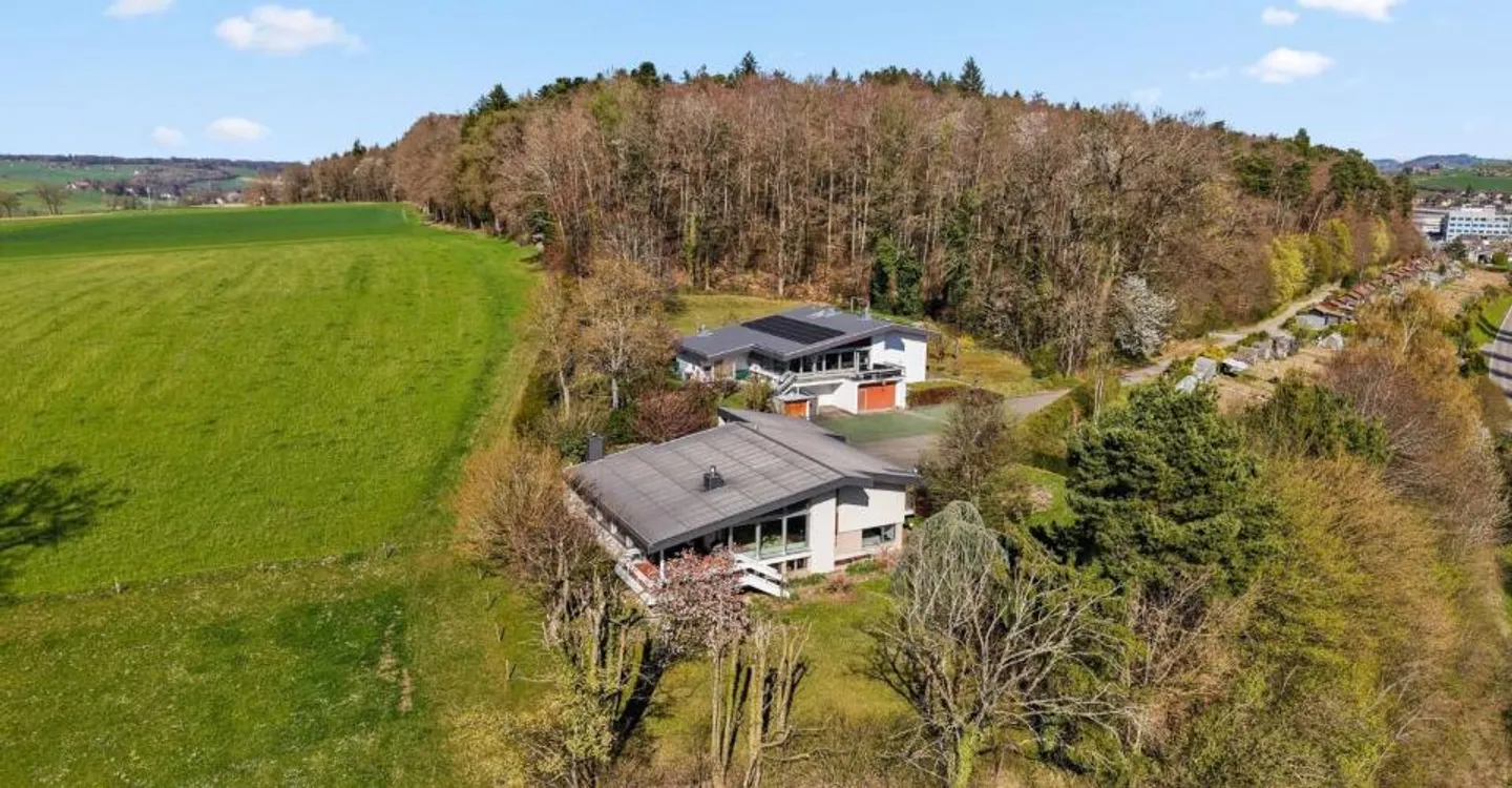 Beautiful property in Givisiez - Photo 2 of 6
