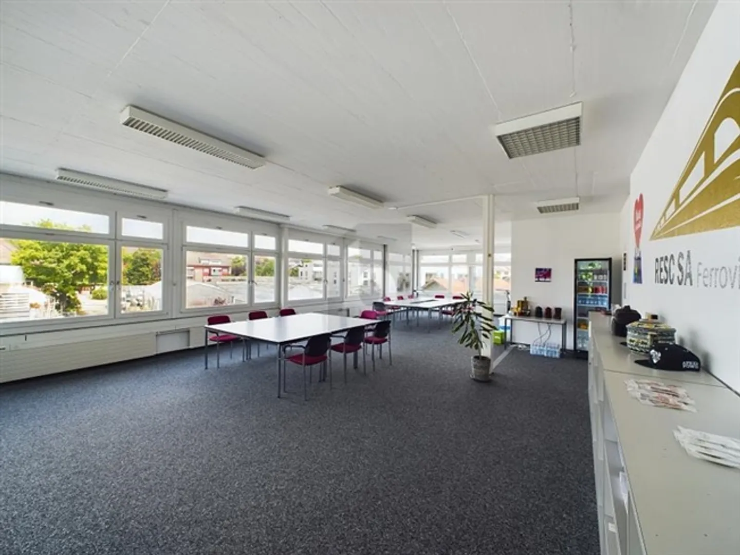 CENTRAL AND BRIGHT - Photo 3 of 4