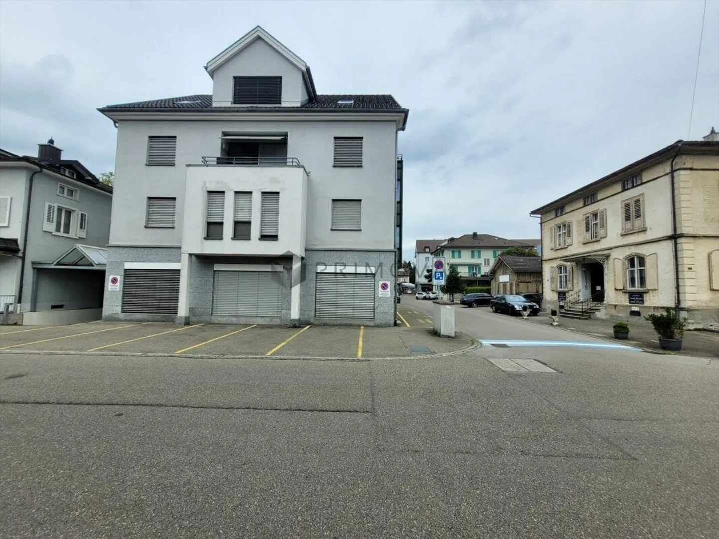 Écrire une histoire de succès à Flawil - Votre espace commercial vous attend ! - Photo 1 sur 12
